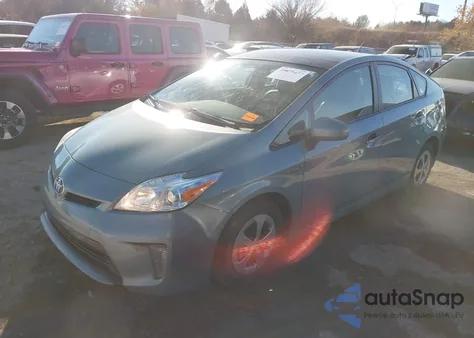 2014 Toyota Prius Three z USA, uszkodzony, nr VIN JTDKN3DU6E1839371